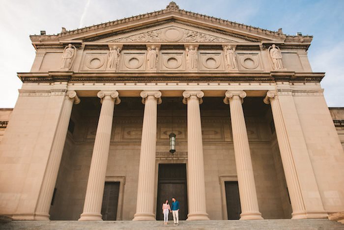 ELIZABETH + DANIEL | CHICAGO, IL ENGAGEMENT SESSION - 